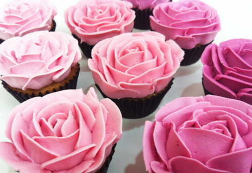 Gâteau en forme de rose